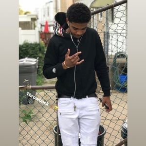 Meet your Posher, Tom